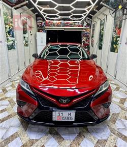 تۆیۆتا کامری